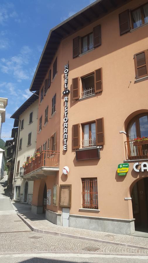 Hotel Ristorante Centrale Vestone Экстерьер фото